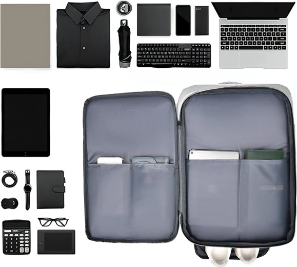 Doordachte organisatie en ruimte voor een 17" laptop