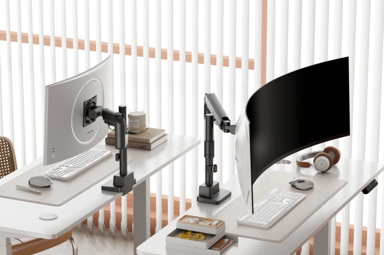 Snelle installatie en een opgeruimd bureau