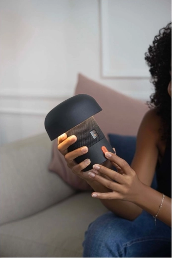 SOUND BY JBL-geluid