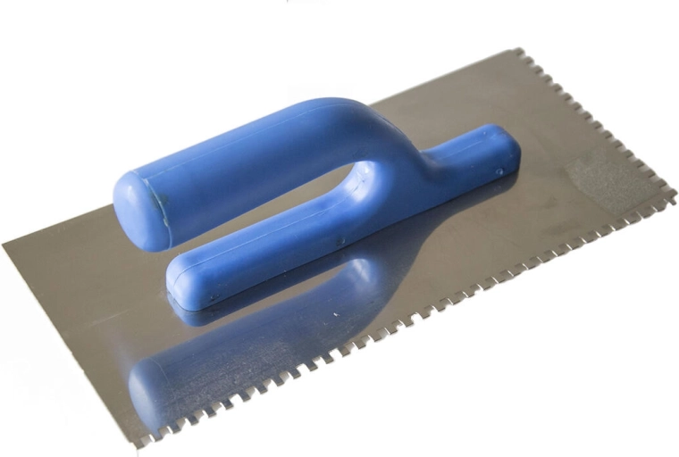 Roestvrijstalen getande spaan 280 × 130 mm (tand 6 × 6 mm)