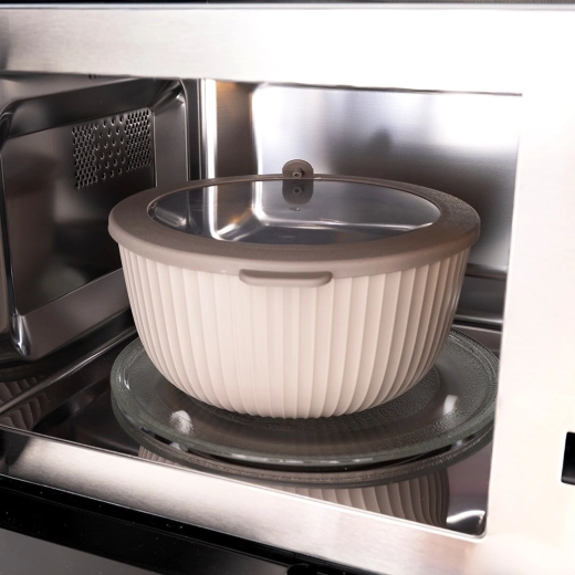 Transparant deksel met ventiel voor de magnetron