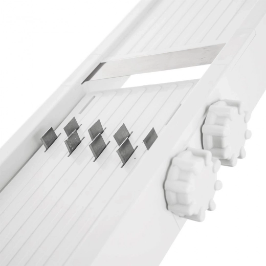 Scherpe roestvrijstalen messen voor een zuivere snede