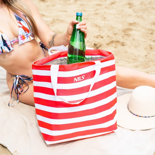 Ruime inhoud van 23 l en brede opening