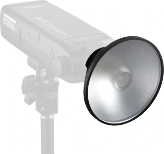 Licht richten met een reflector van 104 mm