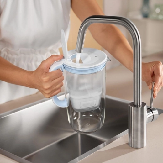 Snel vullen bij de gootsteen en eenvoudig onderhoud