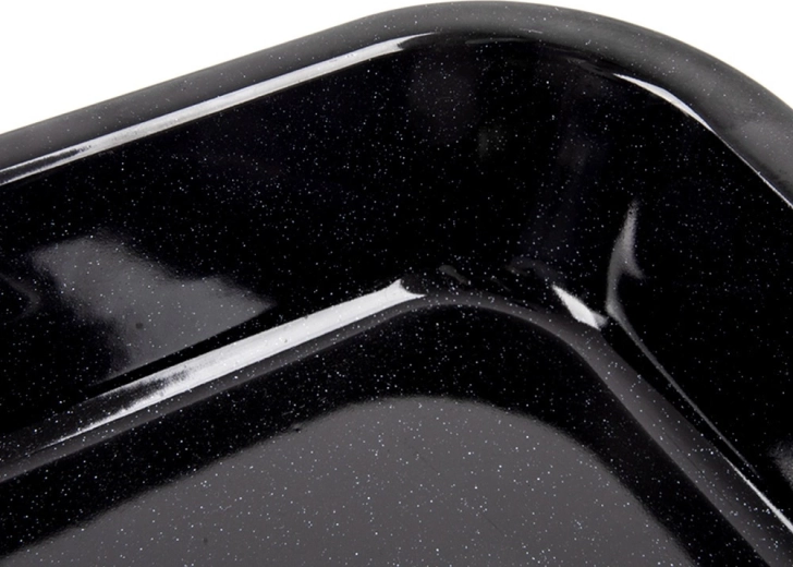 Duurzaam geëmailleerd staal voor dagelijks bakken