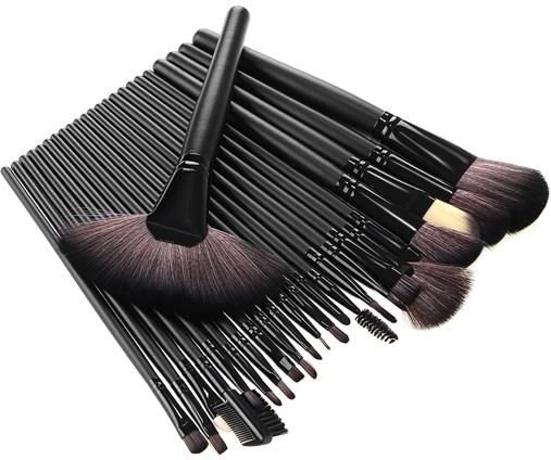 24 kwasten voor complete make-up
