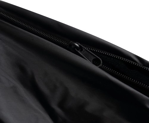Praktische details: dubbele rits en accessoires