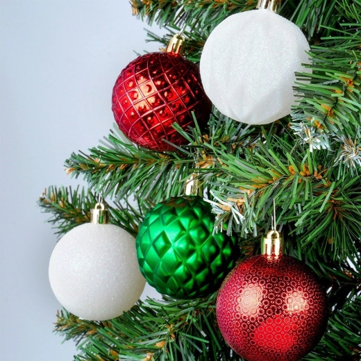 Complete set van 35 stuks met ophangingen