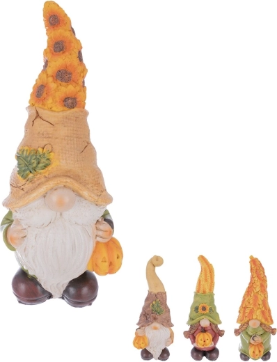 Decoratieve kabouter met pompoen van polyresin 30 cm (mix van 4 varianten)