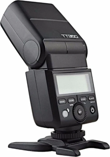 Compacte flitser ideaal voor Canon-systeemcamera’s