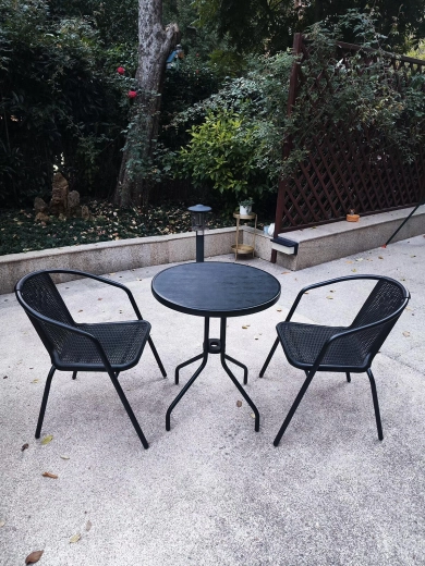 Compacte tafel voor balkon en terras