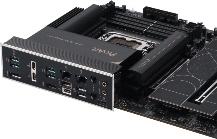 Topconnectiviteit: 2× Thunderbolt 5, 10G + 2.5G LAN, Wi‑Fi 7