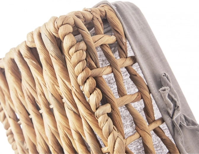 Handgevlochten van natuurlijke vezels