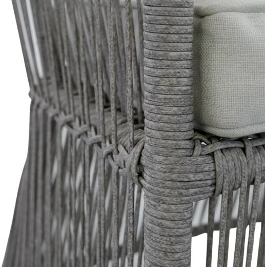 Luchtige rotanvlecht met moderne uitstraling