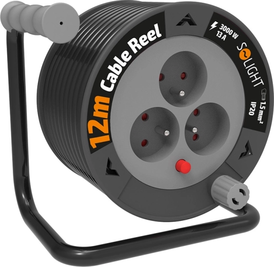 12 m kabel en 3 stopcontacten voor flexibel gebruik