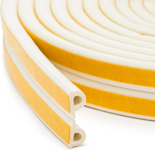 Zelfklevende isolerende afdichtingsstrip voor deuren en ramen, bruin