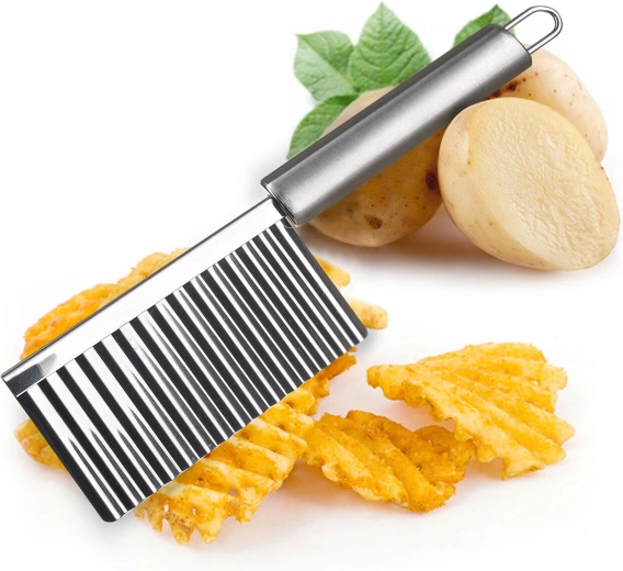 Eenvoudige bereiding van gegolfde frietjes en bijgerechten