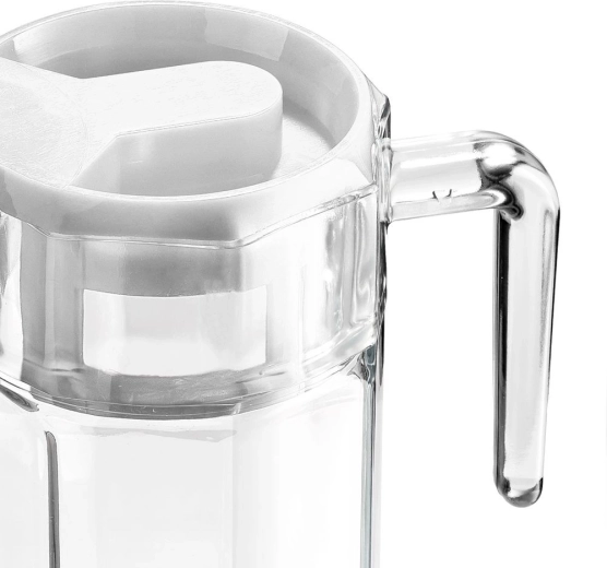 Praktisch deksel voor bescherming van dranken