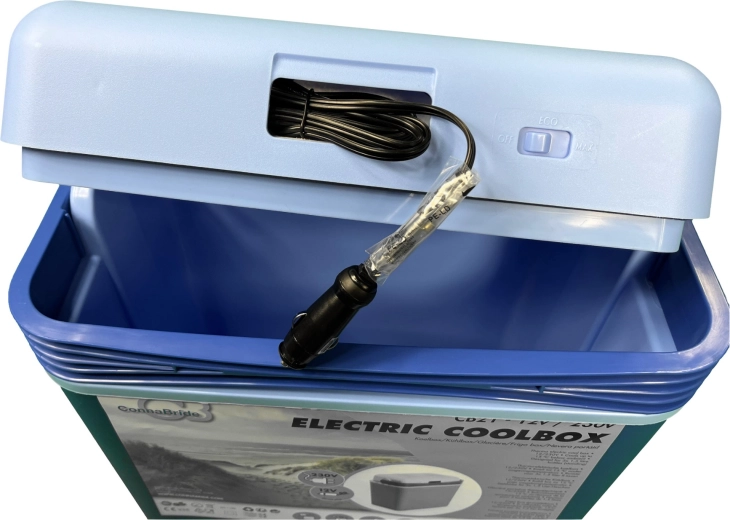 Voeding 12/230 V en praktische kabelopbergbox