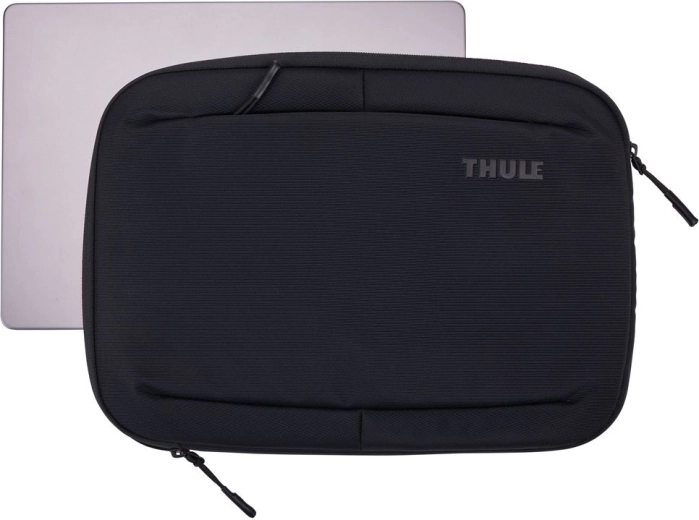 Gevoerde bescherming voor MacBook 14"