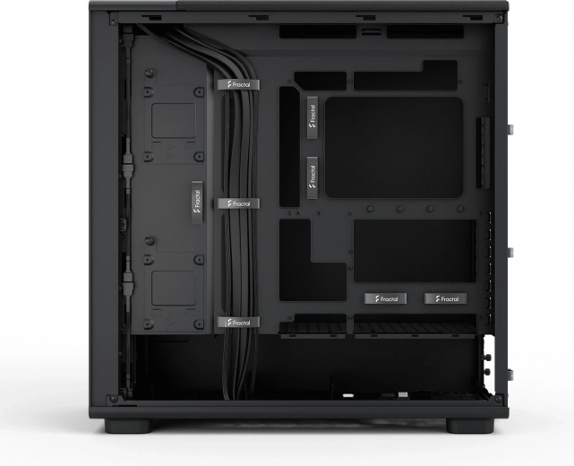 Ruim interieur en voorbeeldige bekabeling