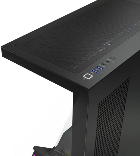 Modern I/O‑paneel en doordachte airflow