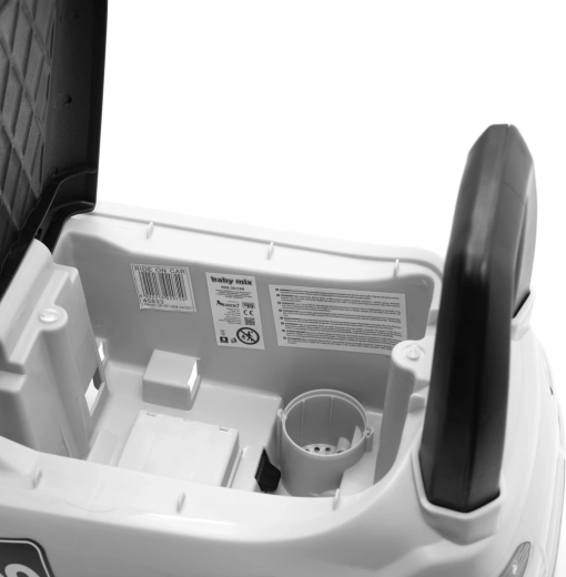 Opbergruimte onder de zitting