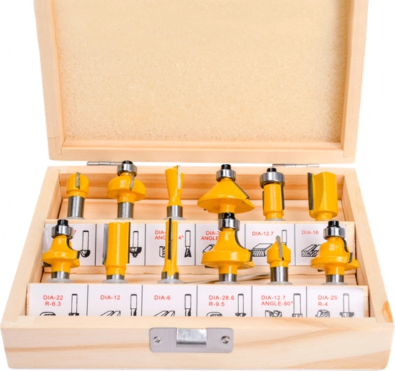 Overzichtelijke houten kist