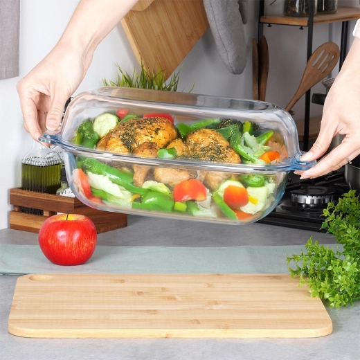 Comfortabele handgrepen en overzicht tijdens het bakken