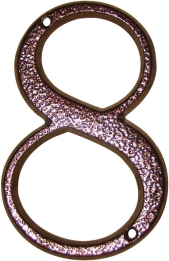 Huisnummer 8 bruin van zink, hoogte 117 mm