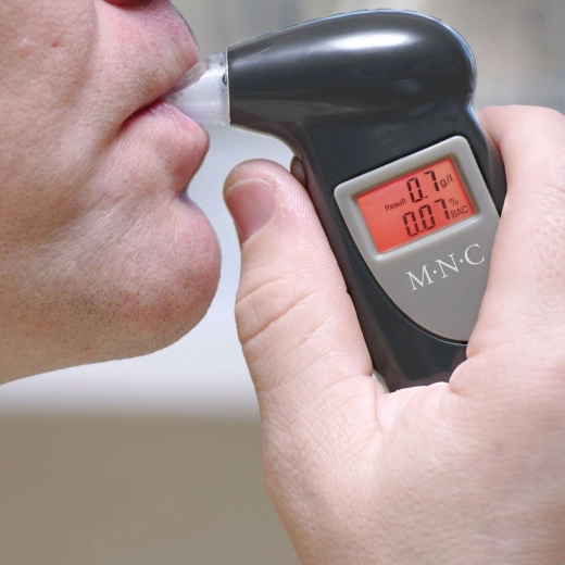 Digitale alcoholtester met lcd-display en sleutelhanger