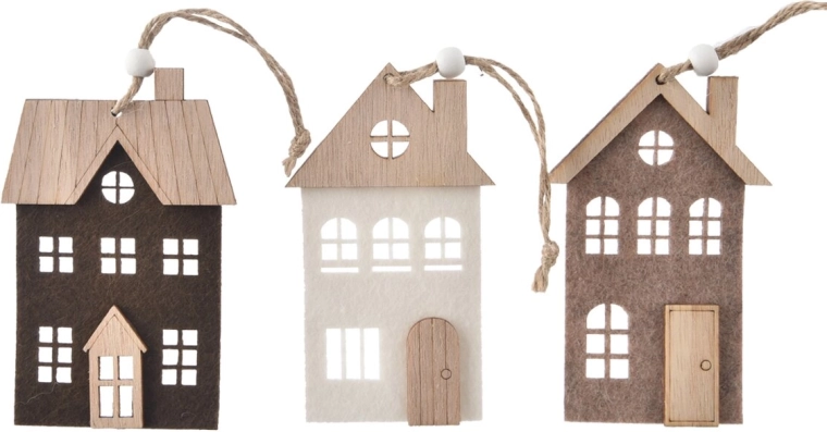 Hangdecoratie huisje van hout en vilt 8 × 12 cm (mix van 3 varianten)