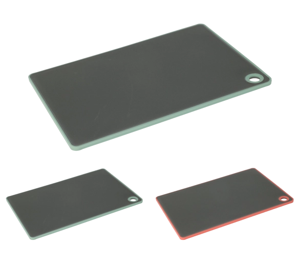 Kunststof snijplank met verhoogde rand 23 × 16 cm