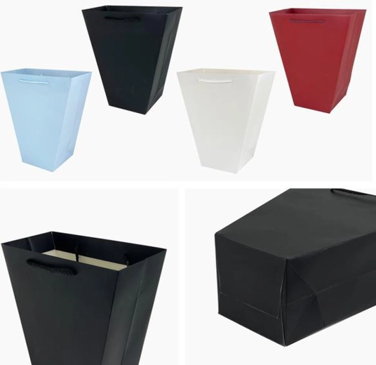 Cadeautas 20 × 18 × 10 cm – mix van motieven