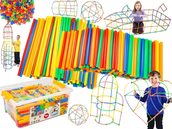 Constructierietjes en koppelstukken in koffertje ca. 800 onderdelen