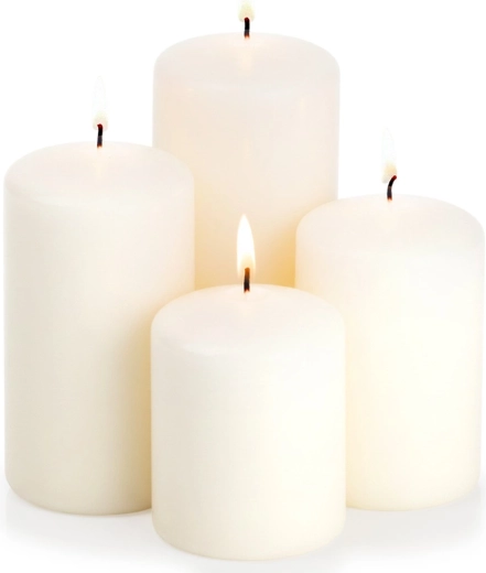 Set van 4 geurloze witte stompkaarsen