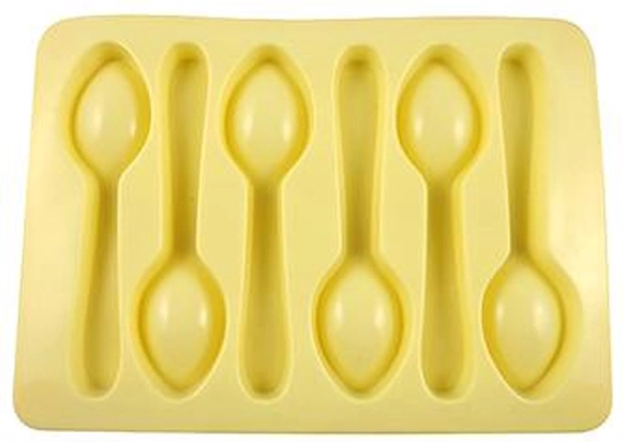 Siliconen mal voor ijs en chocolade in de vorm van lepeltjes, crème
