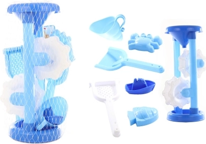 Blauwe kindermolen voor zand en water met vormpjes