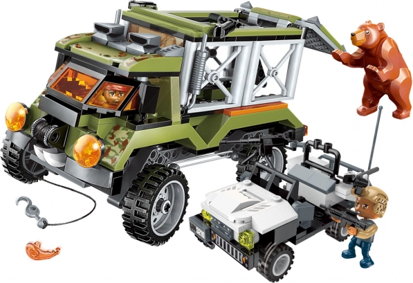 Qman Police Battle Force – ontsnapping van de reusachtige beer