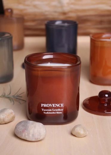 Geurkaars in glas Provence Tuscan Leather 25 uur