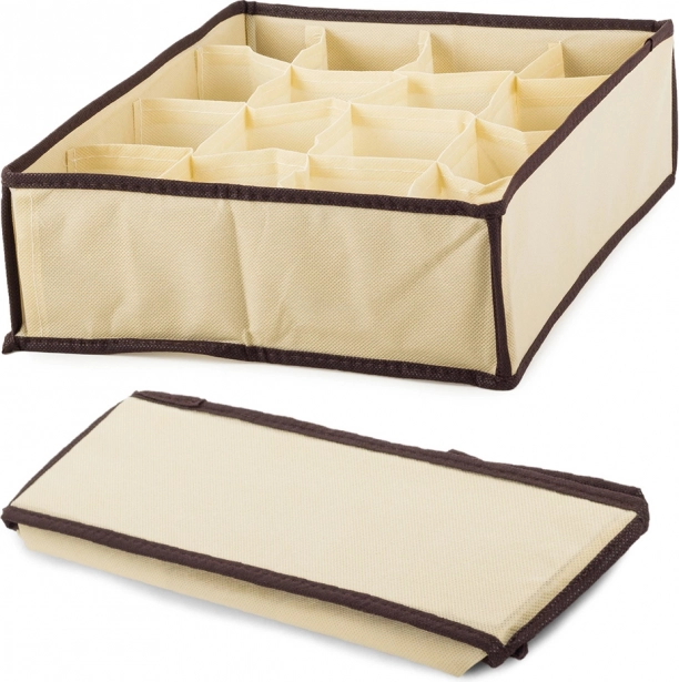 Beige lade-organizer voor ondergoed en sokken