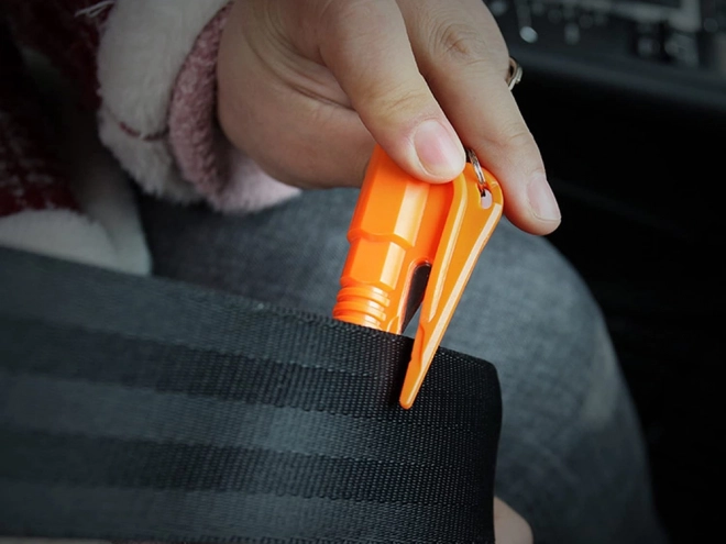 Reddingssleutelhanger 3-in-1