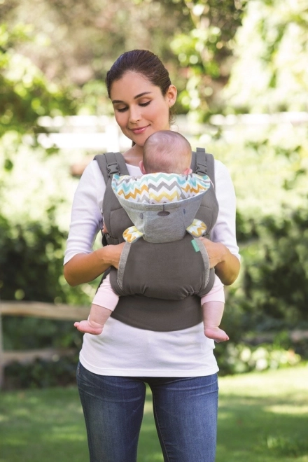 Ergonomische draagzak Infantino met capuchon