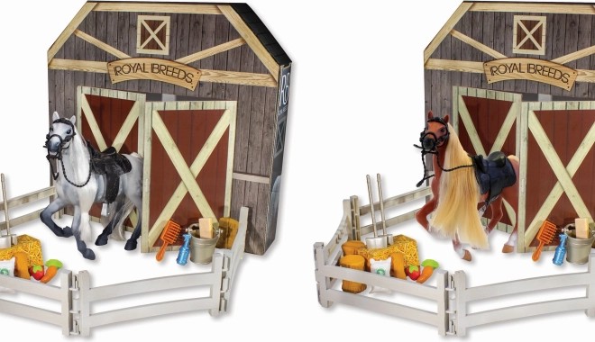 Paard met accessoires Royal Breeds 17 cm