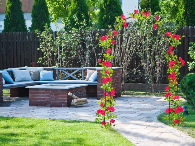 Tuinpergola voor rozen