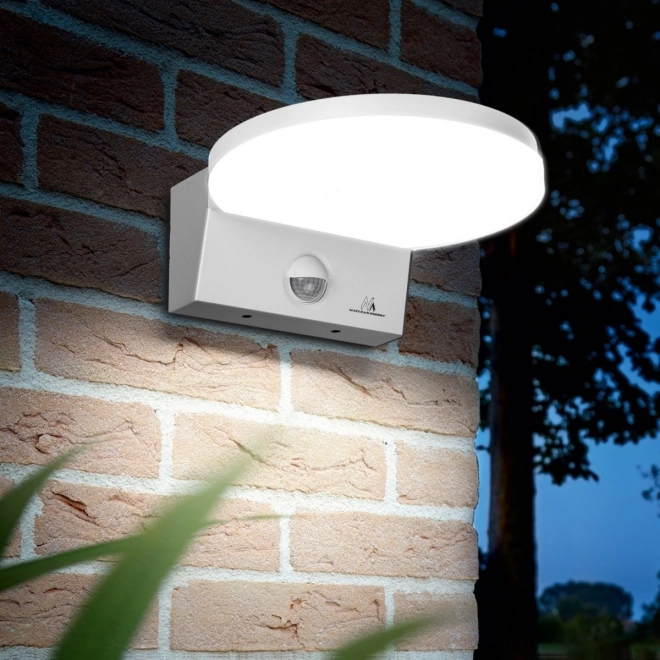 LED-lamp met schemer- en bewegingssensor