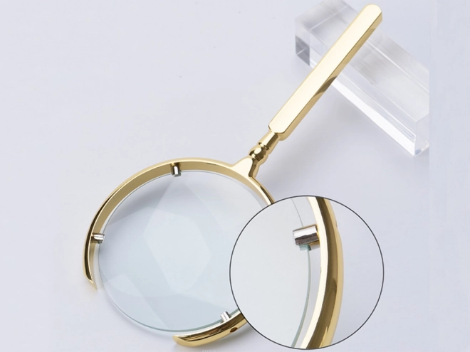 Gouden handmatige leesloep met 6x vergroting