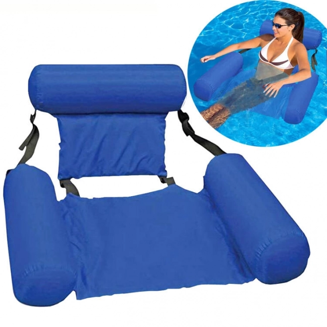 Groot comfortabel ligbed met drijvende stoel