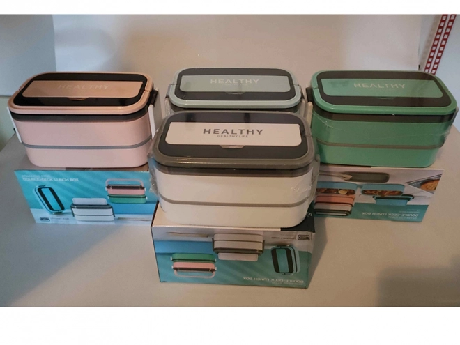 Stapelbare lunchbox met verdelers